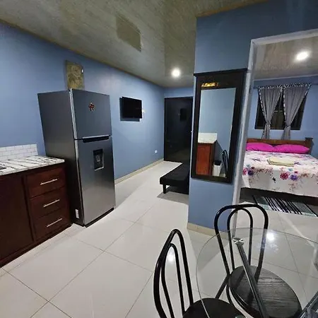 Departamento Equipado Apartment
